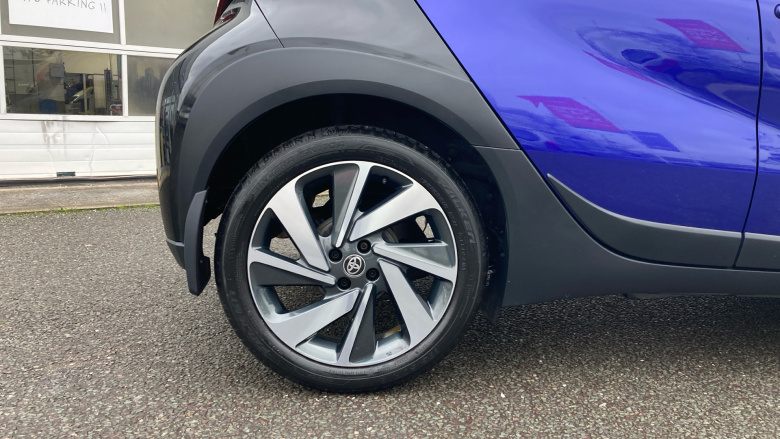 Toyota Aygo X 1.0 VVT-i Edge 5dr Petrol Hatchback